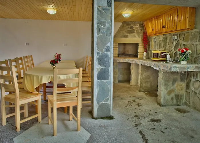 Joji Gæstehus Sapareva Banya